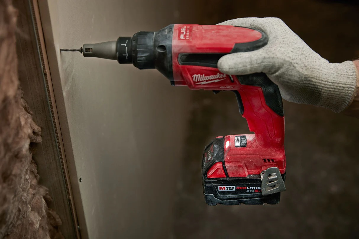 Atornillador Para Paneles De Yeso Milwaukee 2866-20 M18 FUEL