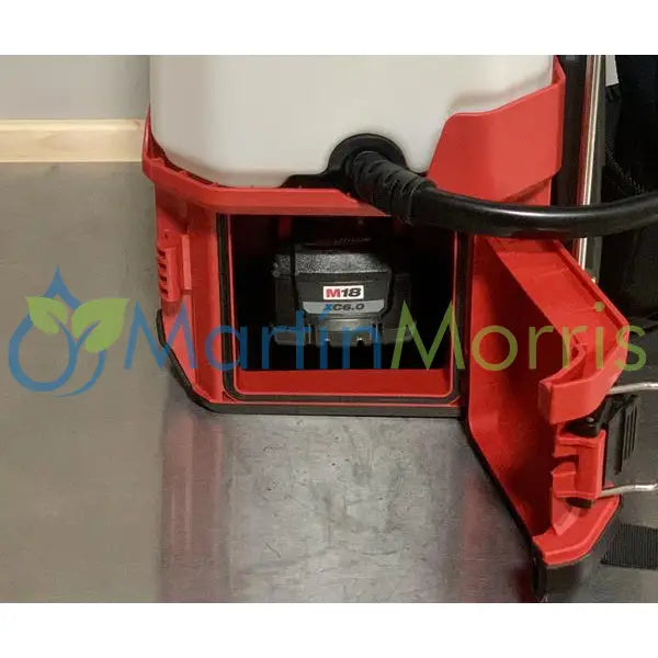 Milwaukee 2820-20PS Pulverizador Mochila de 15 litros a batería M18