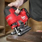 Sierra Caladora MILWAUKEE 2737-20 M18 FUEL™ Con Empuñadura En D