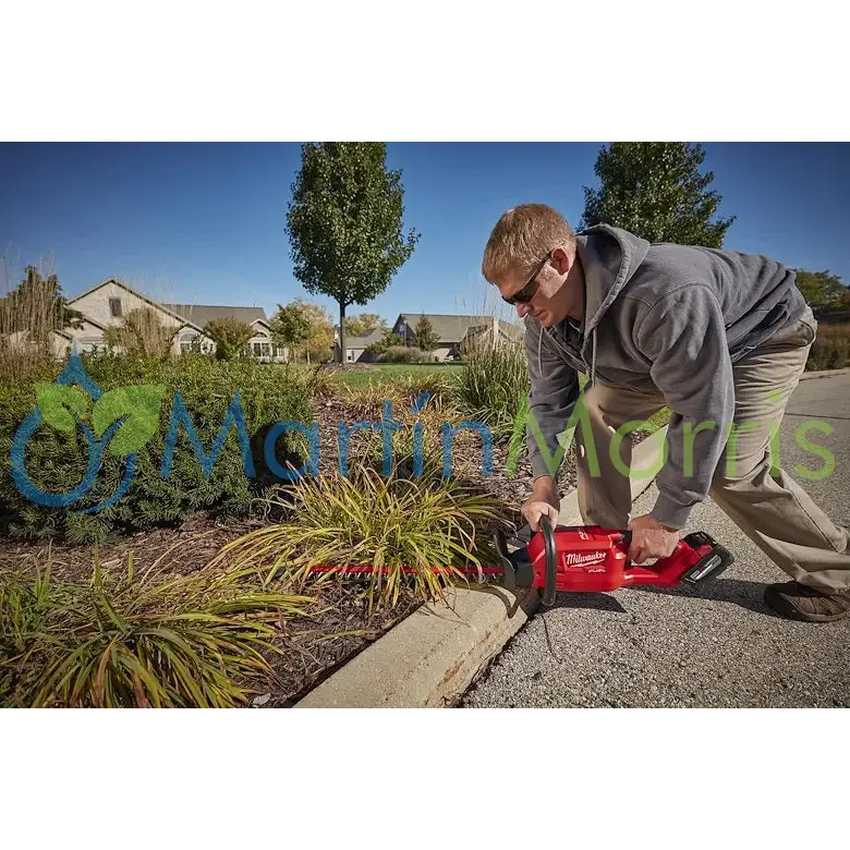 Corta Cerco Milwaukee M18 FUEL de 24" 610mm Sin Batería ni Cargador